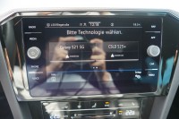 VW Passat Variant 2.0 TSI DSG R-Line