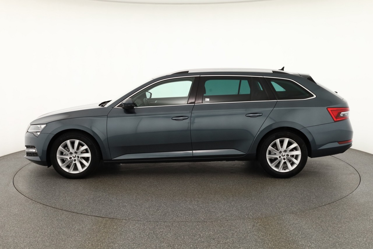 Skoda Superb Combi 2.0 TDI DSG