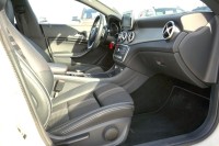 Mercedes-Benz CLA 180 Shooting Brake 