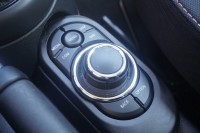 MINI COOPER Cooper 1.5 Essential Trim Aut.