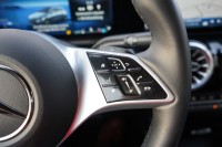 Mercedes-Benz B 220 B220 d AMG Line