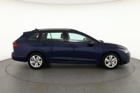 VW Golf VIII Variant 1.0 TSI