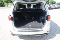 VW Touran 1.5 TSI DSG R-line