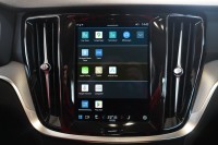 Volvo V60 Kombi 2.0 M-Hybrid Plus Dark