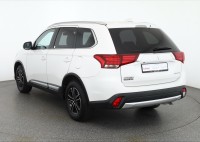 Mitsubishi Outlander 2.0 Active+ 4WD CVT