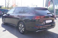 VW Golf VIII Variant 1.5 eTSI Goal DSG