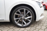 Skoda Superb Combi 1.8 TSI DSG Sportline