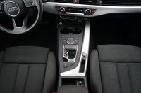 Audi A4 Avant 40 2.0 TFSI S line