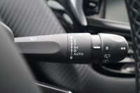 Peugeot 2008 1.2 PureTech Crossway