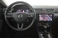 Skoda Superb Combi 2.0 TDI DSG Style