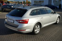 Skoda Superb Combi 2.0 TDI DSG VC beh. WSS