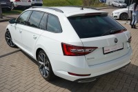 Skoda Superb Combi 2.0 TDI DSG SportLine