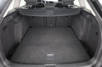 VW Golf VIII Variant 1.5 TSI Life