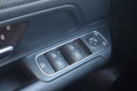 Mercedes-Benz B 180 B180