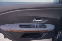 Dacia Sandero Stepway TCe 90 AT