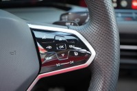 VW Golf VIII Variant R-Line eTSI DSG