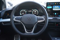 VW Golf VIII Variant 1.5 TSI Goal