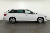 Skoda Superb Combi 2.0 TDI DSG Style