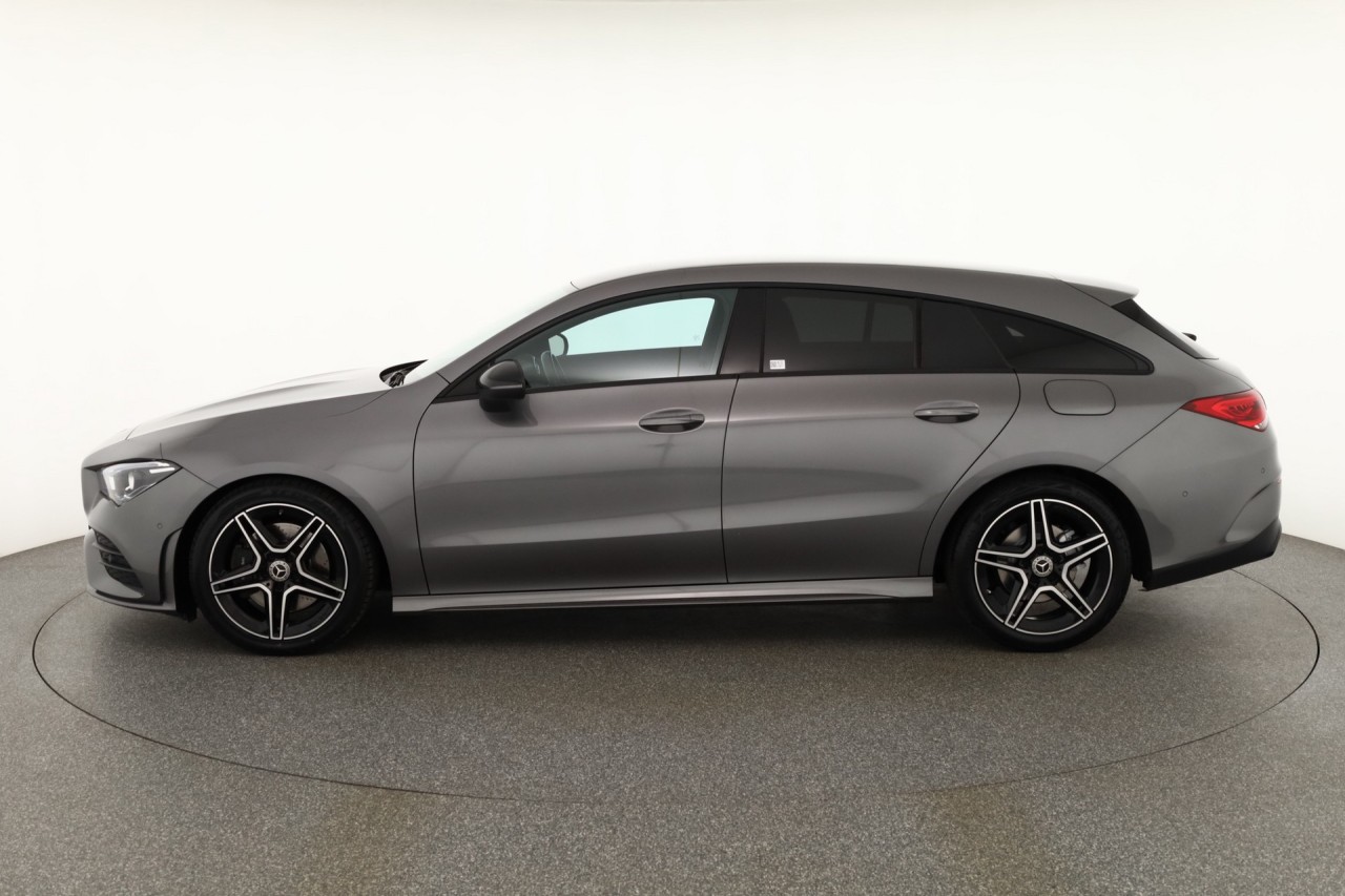 Mercedes-Benz CLA 200 Shooting Brake AMG Line