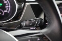 VW Touran 2.0 TDI DSG IQ-Drive