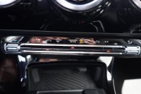 Mercedes-Benz A 200 A200 AMG Line