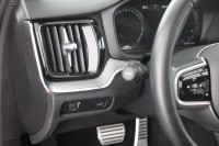 Volvo V60 B3 R Design