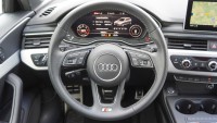 Audi A4 Quattro Avant 2.0 TDI quattro sport S Line