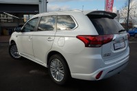 Mitsubishi Outlander 2.4 PHEV Plus 4WD
