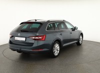 Skoda Superb Combi 2.0 TDI DSG Style