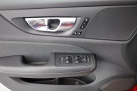 Volvo V60 B4 R Design