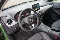 Mercedes-Benz B 180 B180