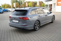 VW Golf VIII Variant 2.0 TDI R-Line DSG