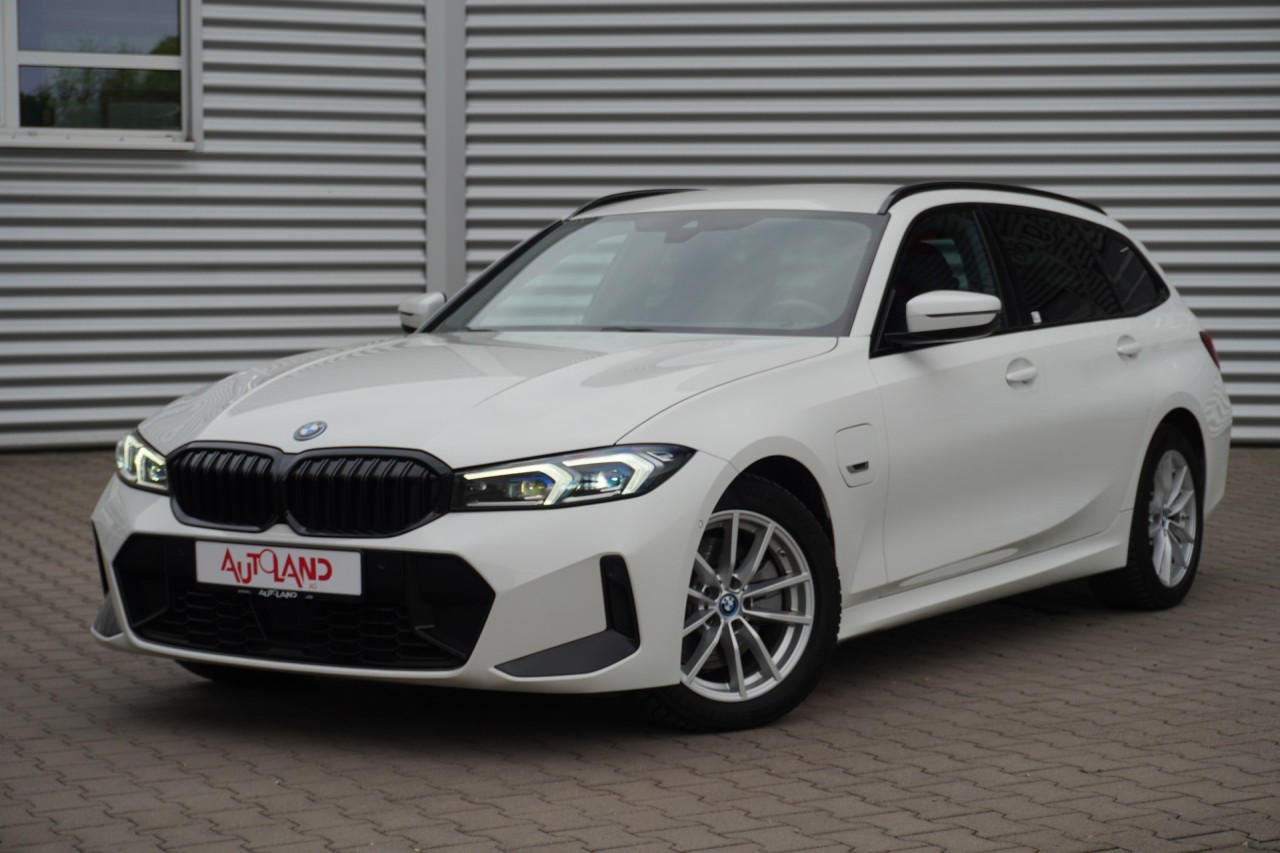 BMW 330 330e M-Sport Touring PHEV
