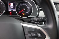 VW Passat Variant 1.5 TSI DSG Business