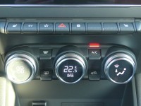 Renault Captur II 1.6 Hybrid Intens