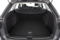 VW Golf VIII Variant 1.5 eTSI DSG Life