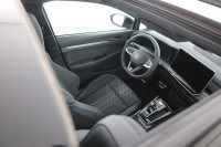 VW Golf VIII Variant 2.0 TDI R-Line DSG