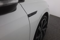 VW Golf VIII Variant 2.0 TSI DSG R-Line