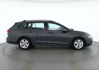 VW Golf VIII Variant 1.5 eTSI DSG Life