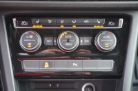 VW Touran 1.5 TSI DSG R-line