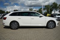 Skoda Superb Combi 2.0 TDI DSG Style