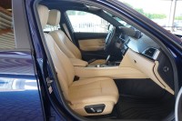 BMW 330 i xDrive Advantage