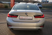 BMW 320 i Advantage