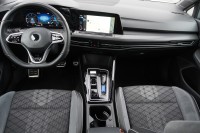 VW Golf VIII Variant 2.0 TDI R-Line