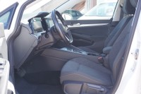 VW Golf VIII Variant 1.5 eTSI DSG