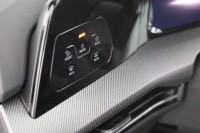 VW Golf VIII Variant 2.0 TDI R-Line DSG