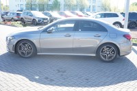 Mercedes-Benz A 200 A200 Lim. DCT AMG Line 18Z MBUX Pano