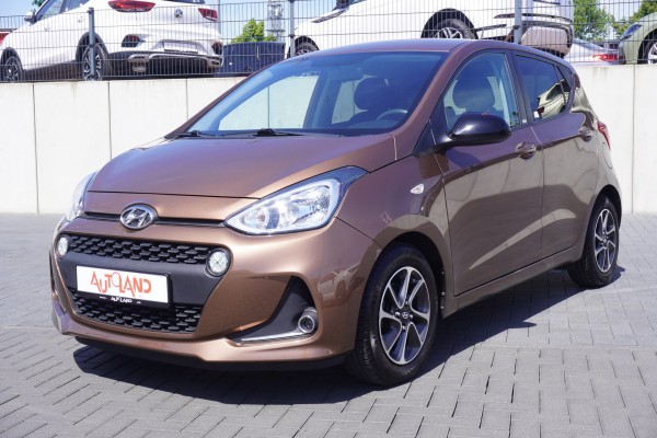 Hyundai i10 1.2 YES!