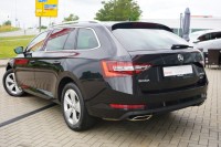 Skoda Superb Combi 2.0 TSI Style 4x4