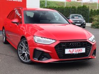 Audi A4 Quattro Avant 40 2.0 TFSI quattro S-line